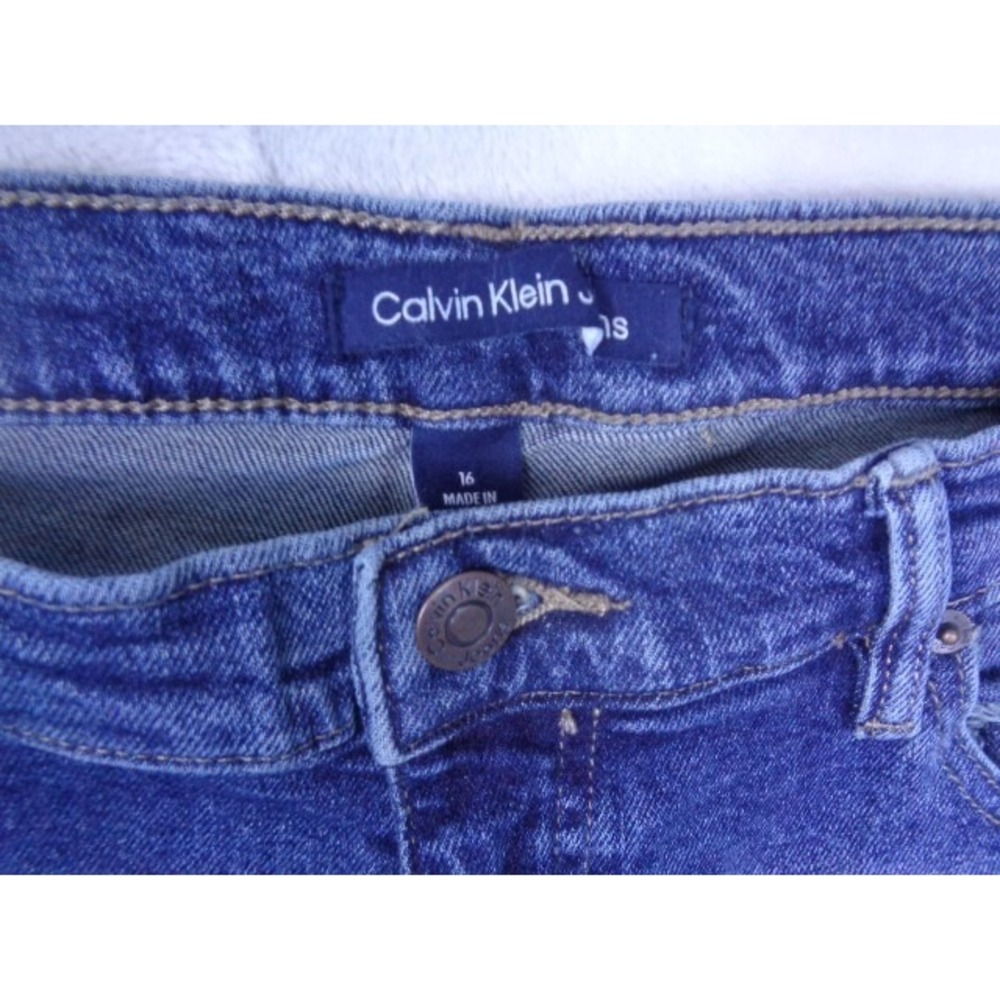 Calvin Klein Women's High Rise Straight Leg Ankle Jeans Dark Blue Size 16 - Picture 3 of 6